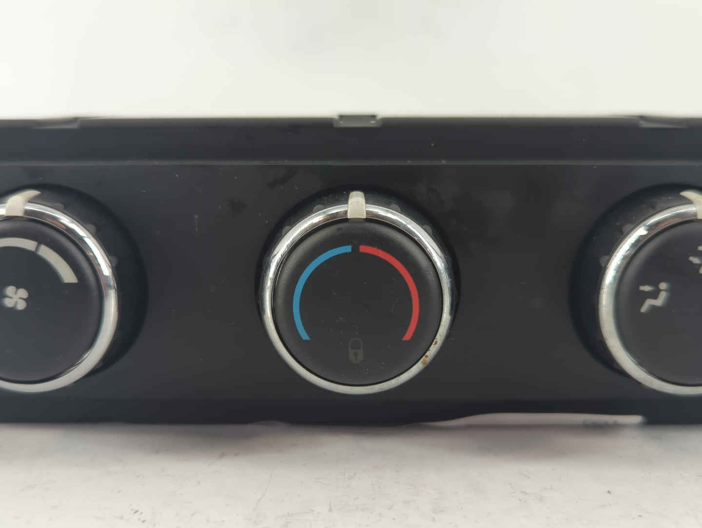 2008-2010 Chrysler Town & Country Climate Control Module Temperature AC/Heater Replacement P/N:55111810AD Fits OEM Used Auto
