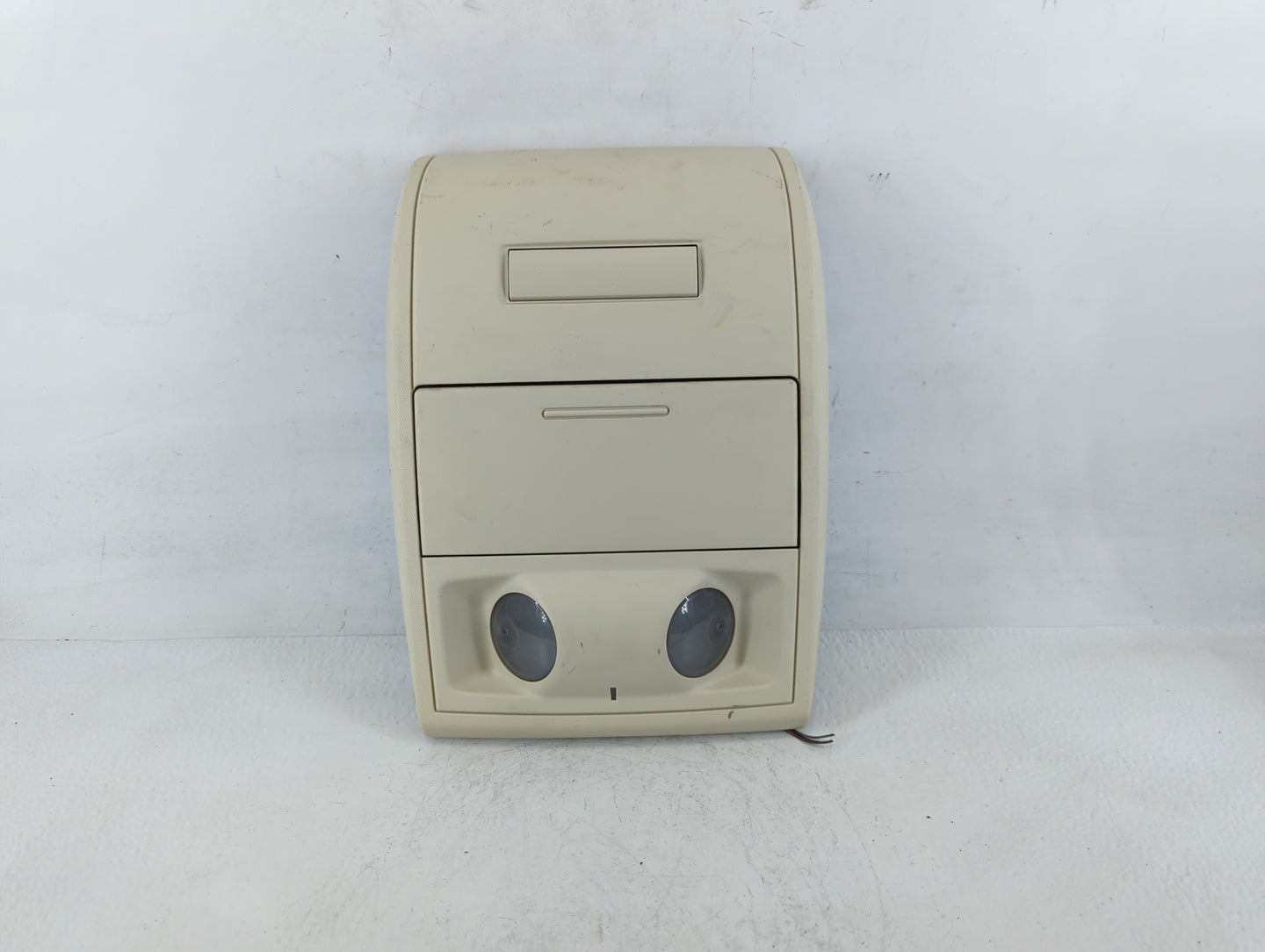 2008 Chrysler Town & Country Overhead Roof Console - Oemusedautoparts1.com