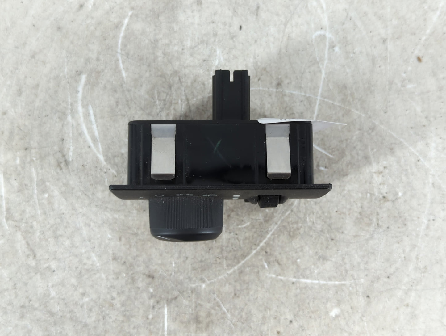 2008 Chrysler Town & Country Headlight Lamp Control Switch - Oemusedautoparts1.com