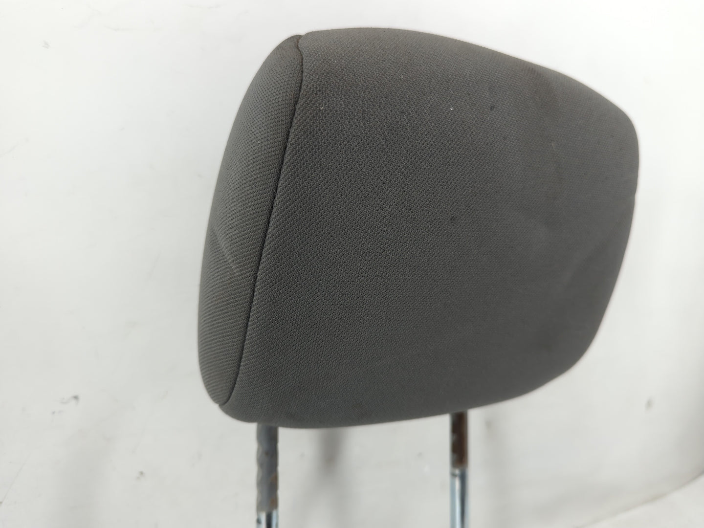 2008-2010 Chrysler Town & Country Headrest Head Rest Front Driver Passenger Seat Fits Fits 2008 2009 2010 OEM Used Auto Part