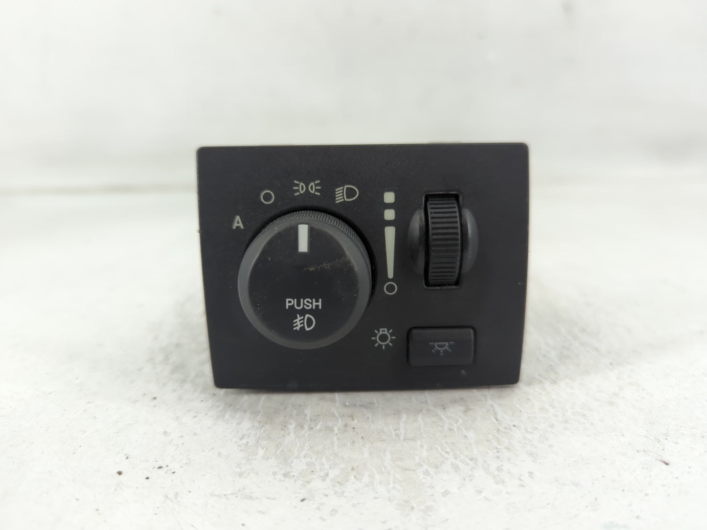 2008 Chrysler Town & Country Headlight Head Light Switch Lamp Control - Oemusedautoparts1.com