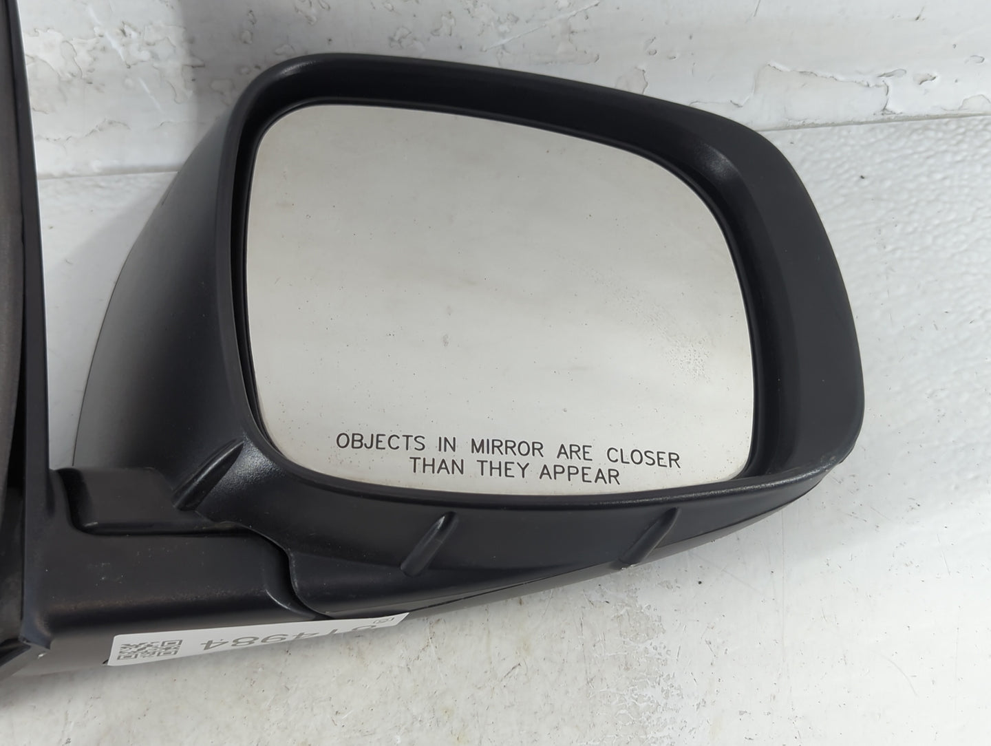 2008 Chrysler Town & Country Passenger Right Side View Manual Door Mirror - Oemusedautoparts1.com