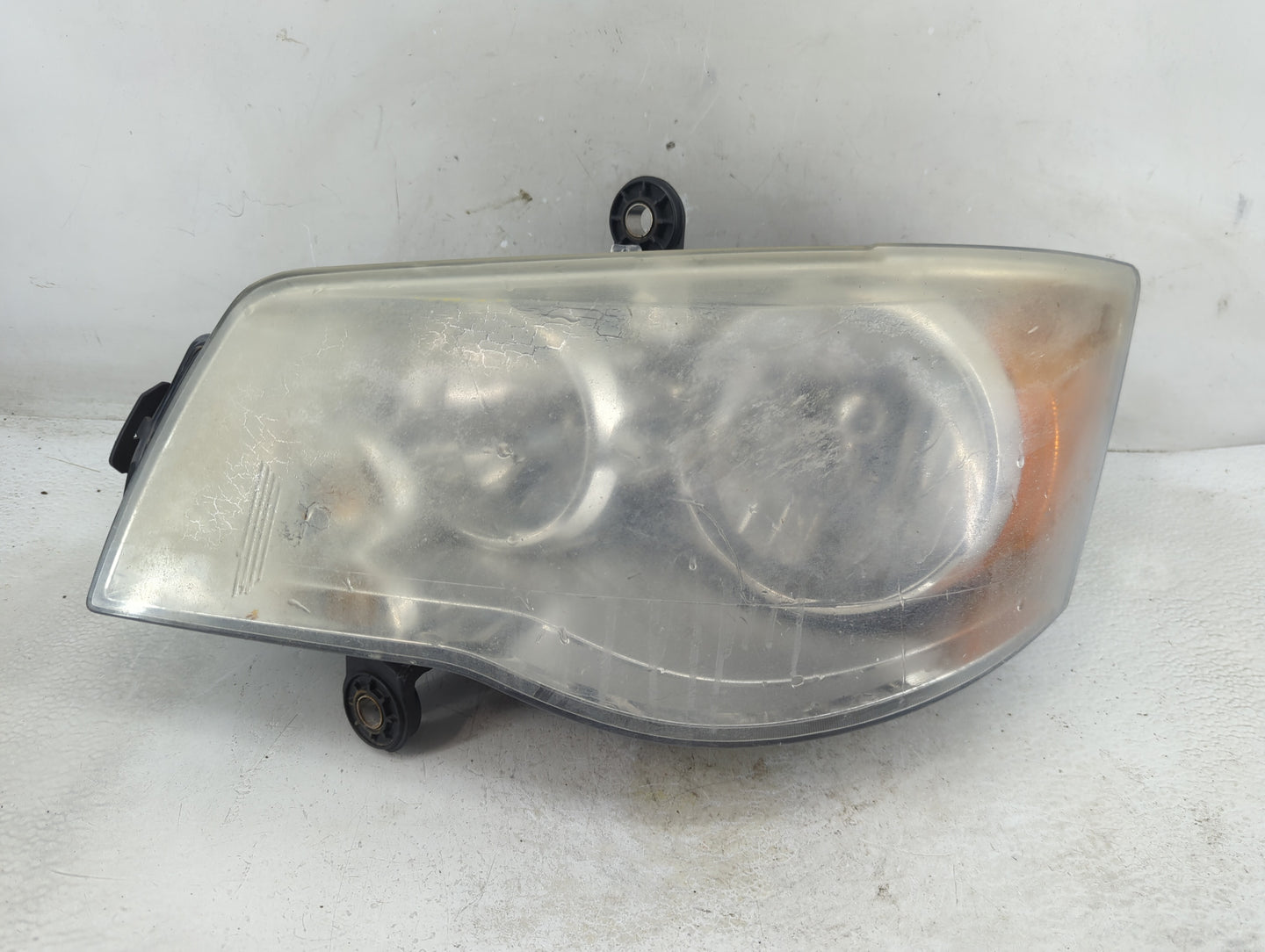 2008 Chrysler Town & Country Driver Left Oem Head Light Headlight Lamp - Oemusedautoparts1.com