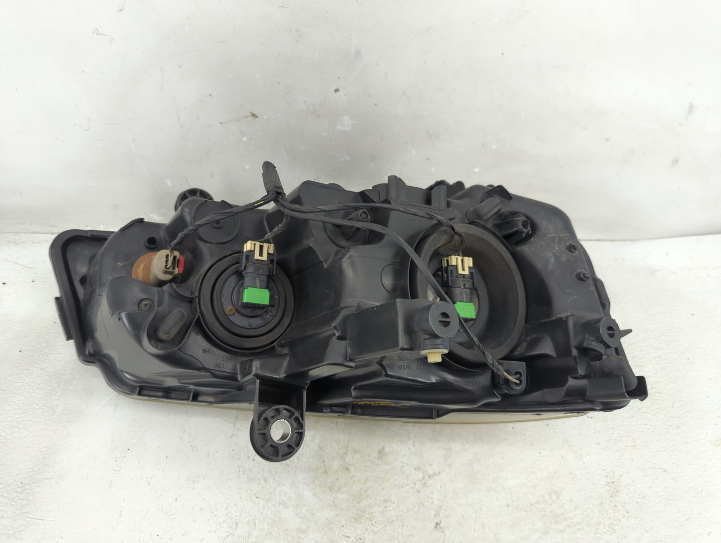 2008 Chrysler Town & Country Driver Left Oem Head Light Headlight Lamp - Oemusedautoparts1.com