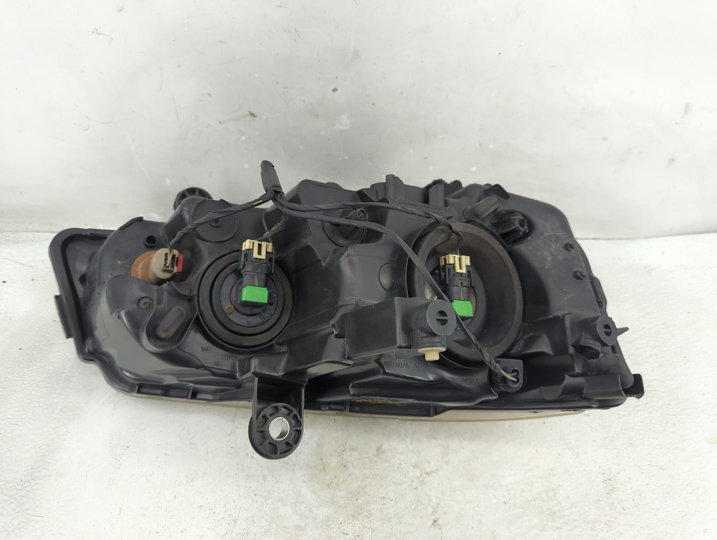 2008 Chrysler Town & Country Driver Left Oem Head Light Headlight Lamp - Oemusedautoparts1.com