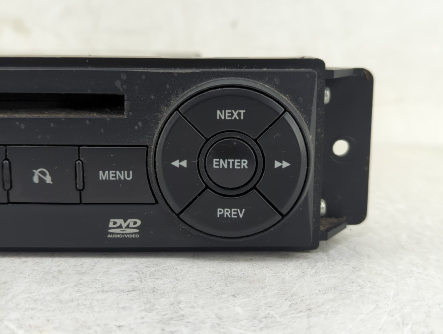 2008-2010 Chrysler Town & Country Radio AM FM Cd Player Receiver Replacement Fits Fits 2008 2009 2010 OEM Used Auto Parts - 