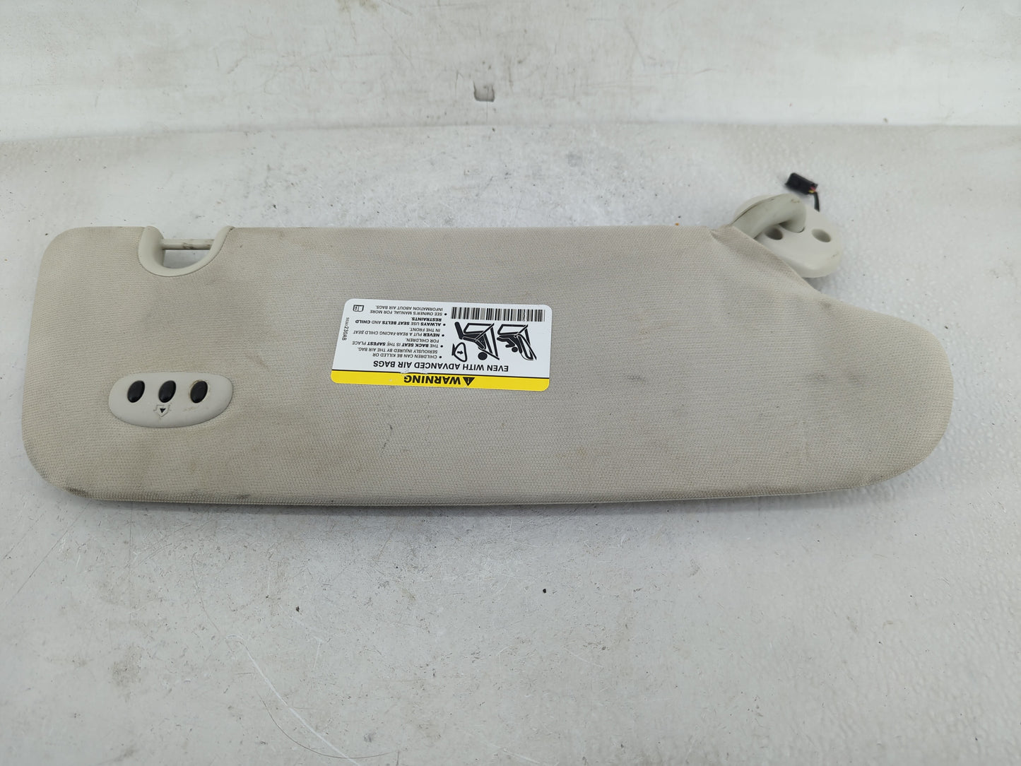 2008-2010 Chrysler Town & Country Sun Visor Shade Replacement Driver Left Mirror Fits Fits 2008 2009 2010 OEM Used Auto Part