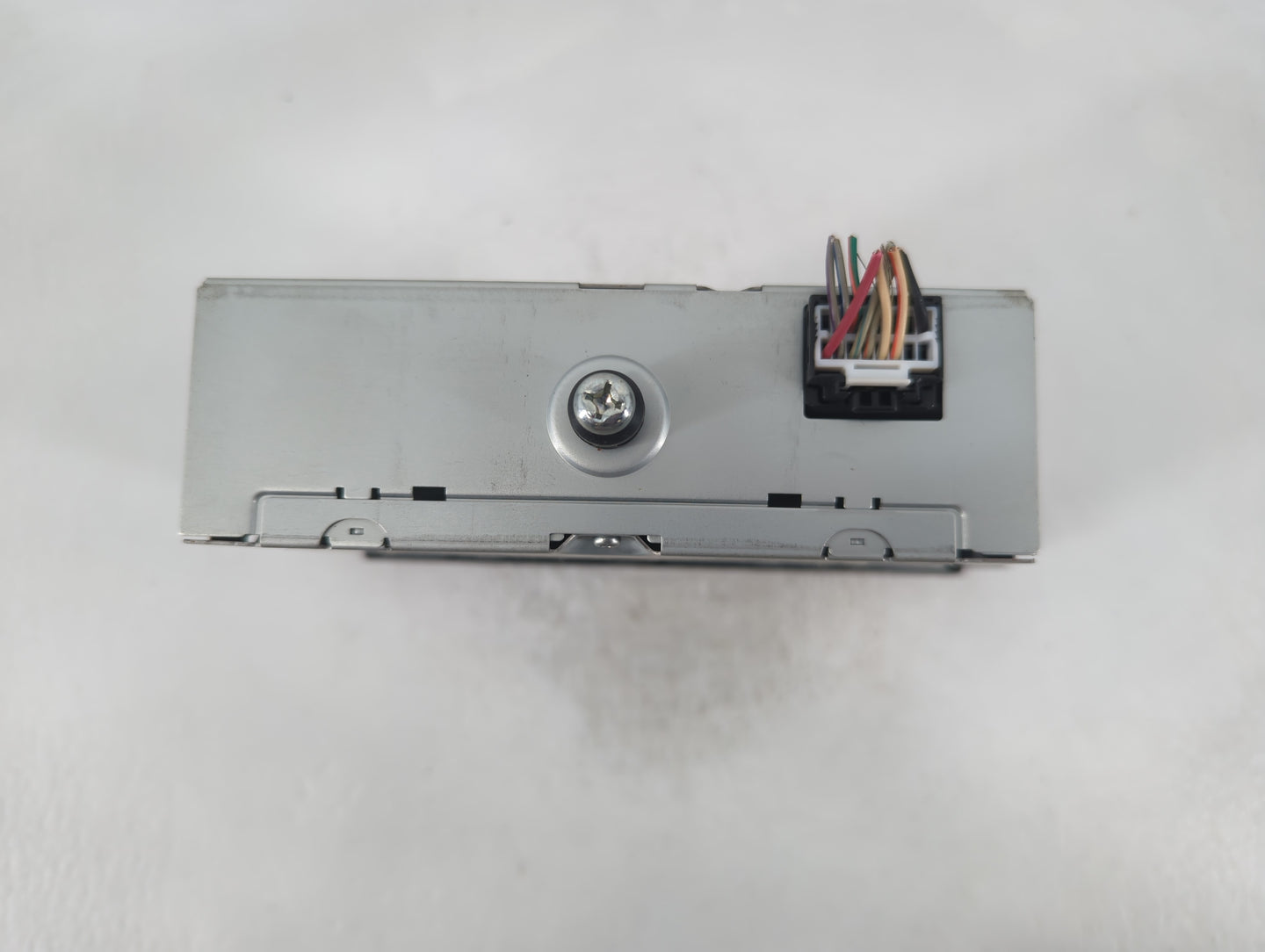 2008-2009 Chrysler Town & Country Radio AM FM Cd Player Receiver Replacement P/N:P05064063AE Fits Fits 2008 2009 2010 OEM Us