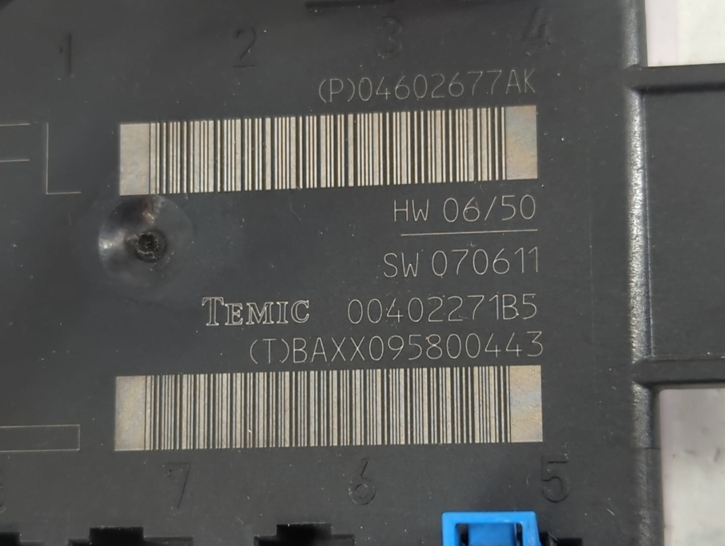 2008 Chrysler Town & Country  Door Module - Oemusedautoparts1.com