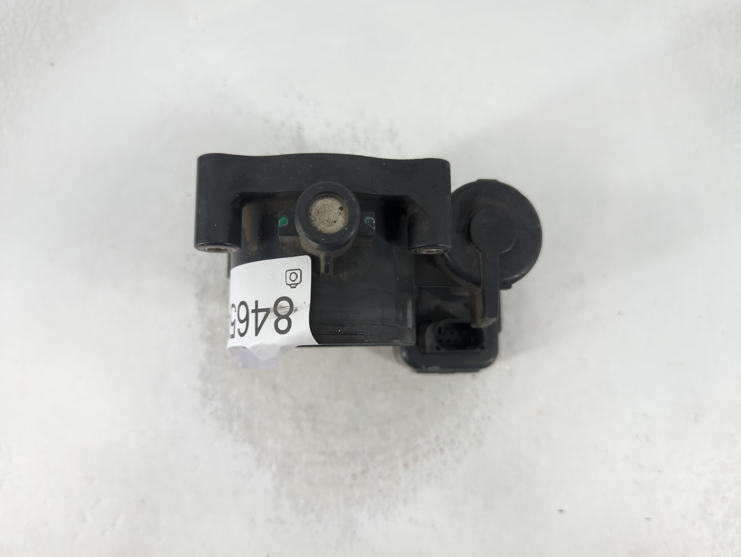 2008-2010 Chrysler Town & Country Throttle Body P/N:0 280 750 460 04593858AA Fits Fits 2008 2009 2010 2011 OEM Used Auto Par
