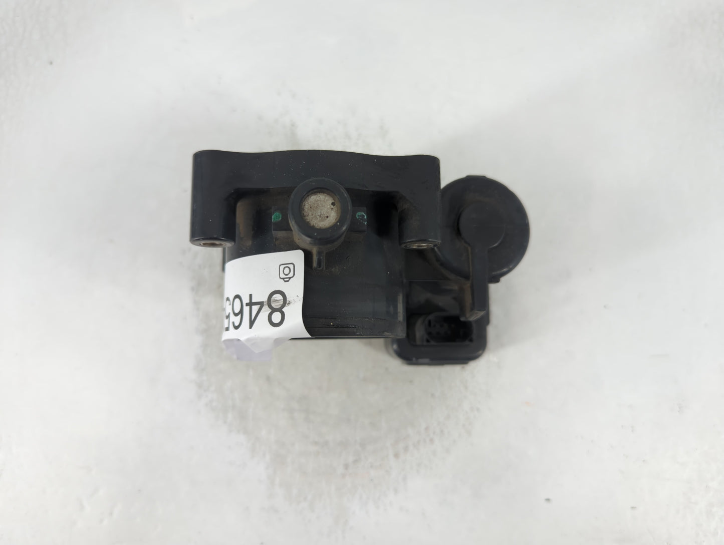 2008-2010 Chrysler Town & Country Throttle Body P/N:0 280 750 460 04593858AA Fits Fits 2008 2009 2010 2011 OEM Used Auto Par