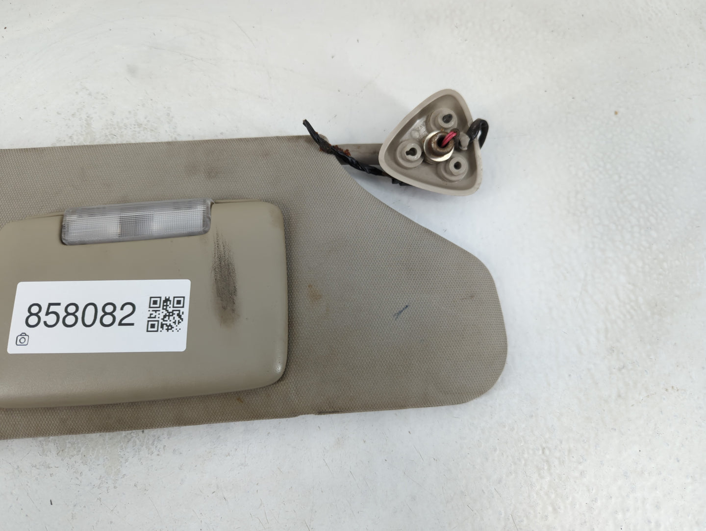 2008-2010 Chrysler Town & Country Sun Visor Shade Replacement Passenger Right Mirror Fits Fits 2008 2009 2010 OEM Used Auto 