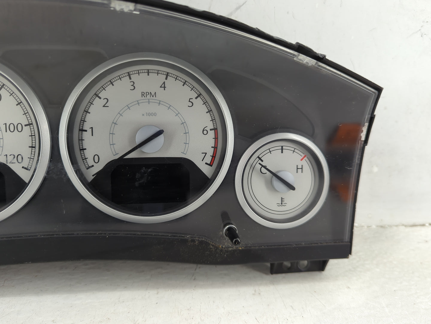 2008 Chrysler Town & Country Instrument Cluster Speedometer Gauges Miles:204K Fits OEM Used Auto Parts - Oemusedautoparts1.c