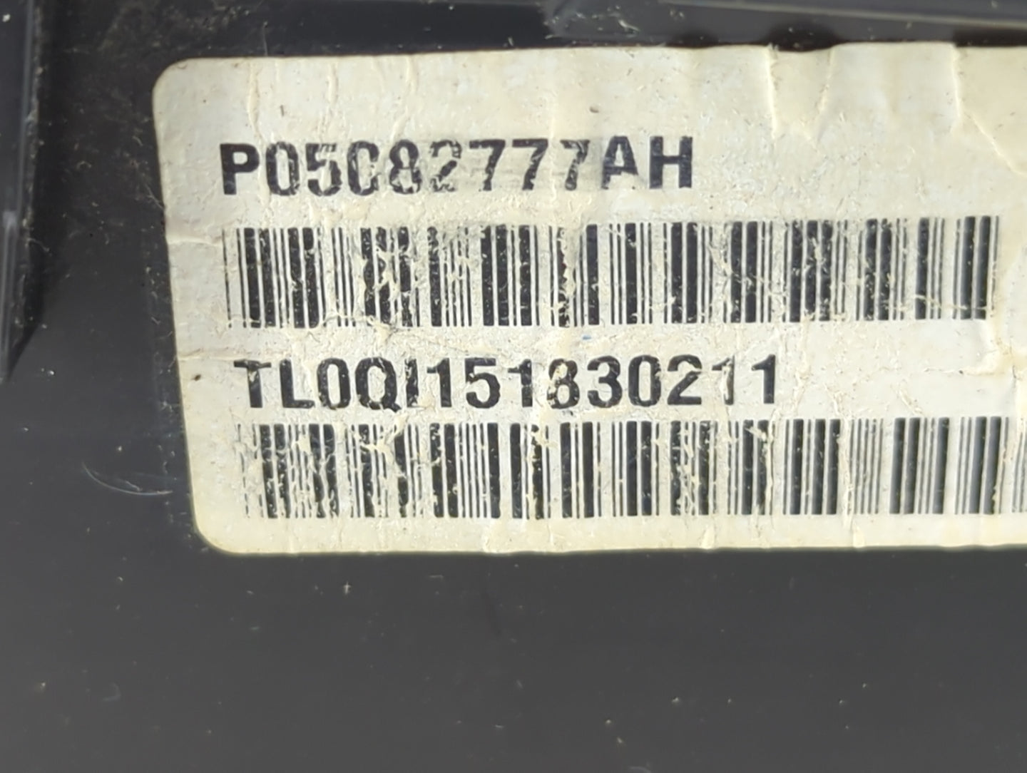 2008 Chrysler Town & Country Instrument Cluster Speedometer Gauges Miles:204K Fits OEM Used Auto Parts - Oemusedautoparts1.c