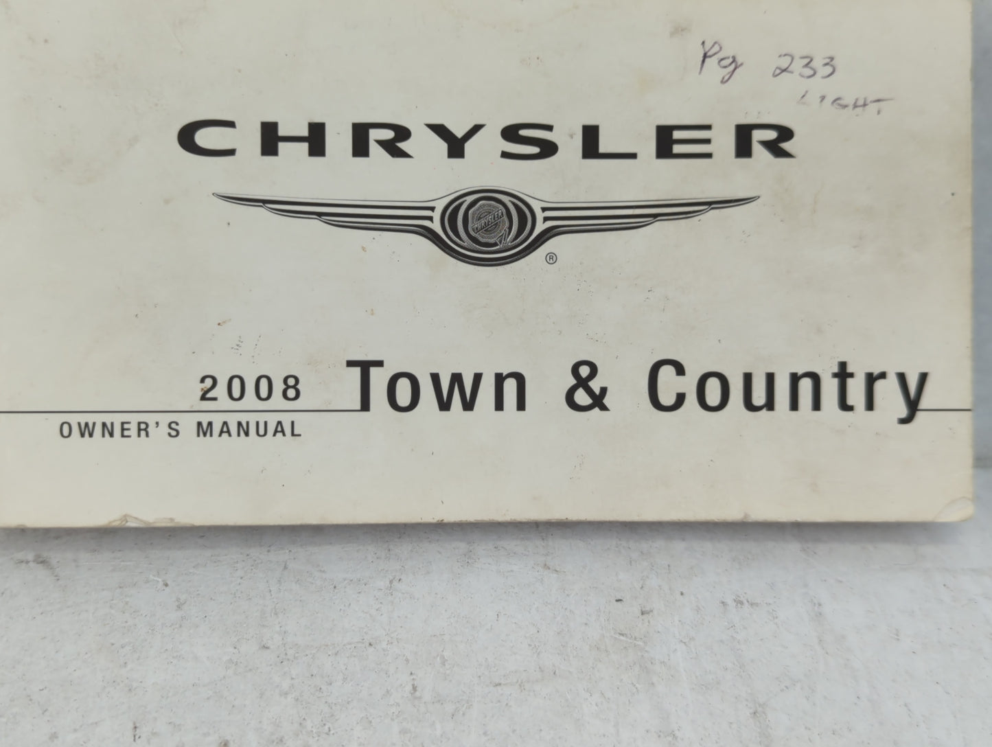 2008 Chrysler Town & Country Owners Manual Book Guide OEM Used Auto Parts - Oemusedautoparts1.com