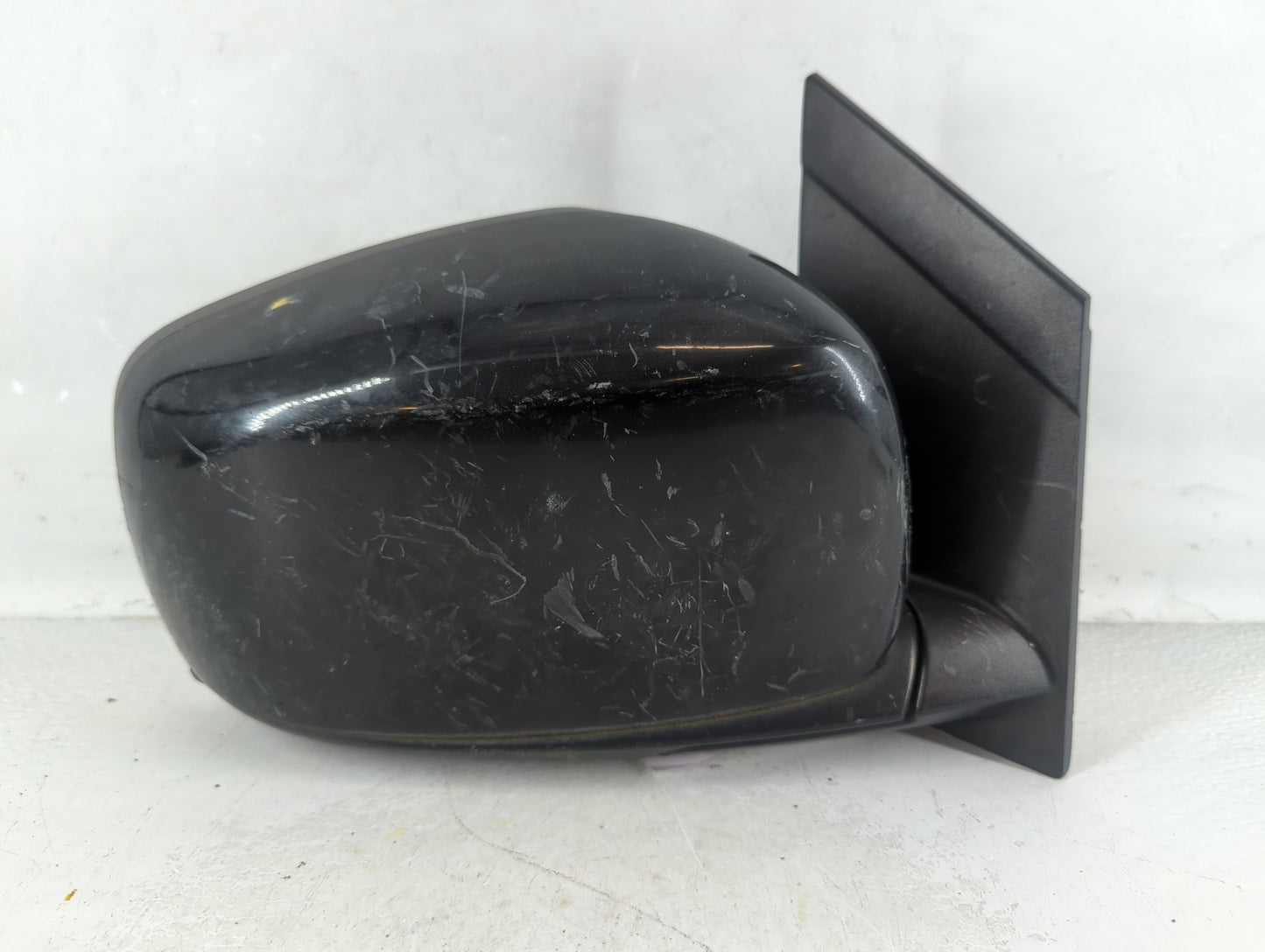 2008-2010 Chrysler Town & Country Passenger Side View Mirror - Right Door Mirror OEM Used - Oemusedautoparts1.com
