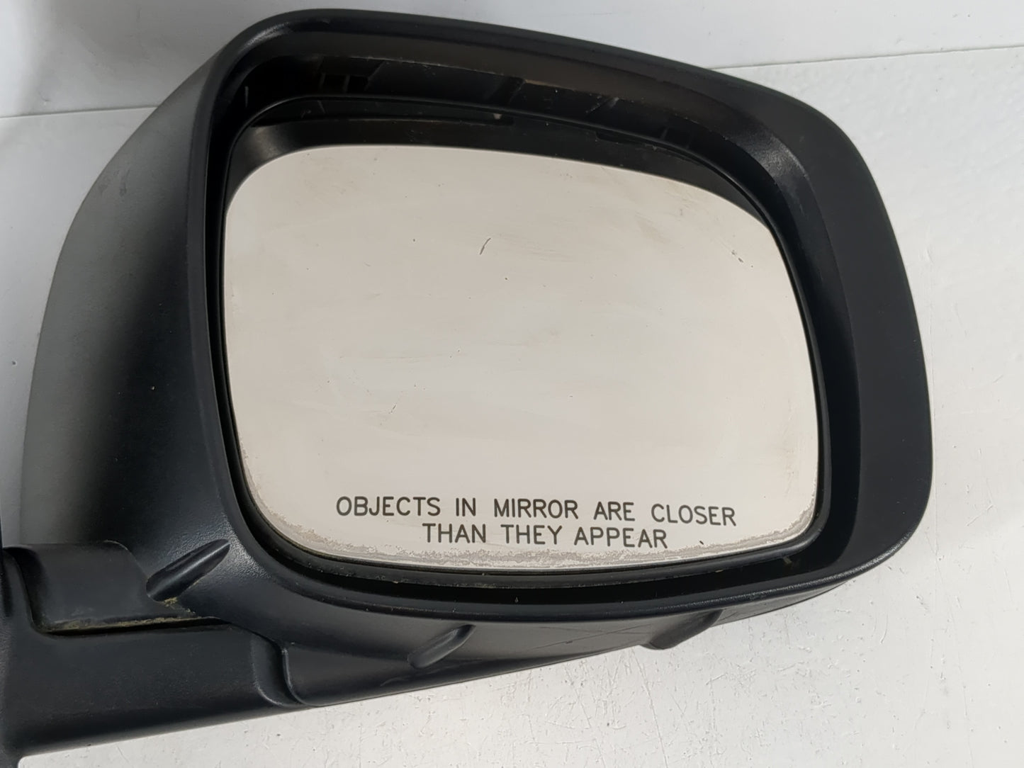 2008 Chrysler Town & Country Driver Left Side View Manual Door Mirror - Oemusedautoparts1.com