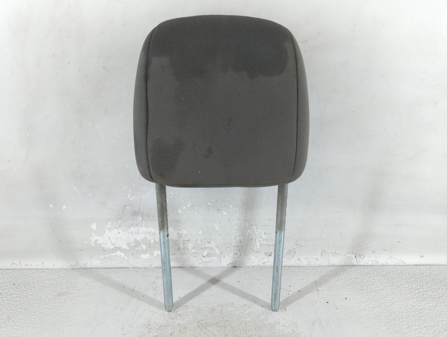 2008 Chrysler Town & Country Headrest Head Rest Front Driver Passenger Seat Fits OEM Used Auto Parts - Oemusedautoparts1.com