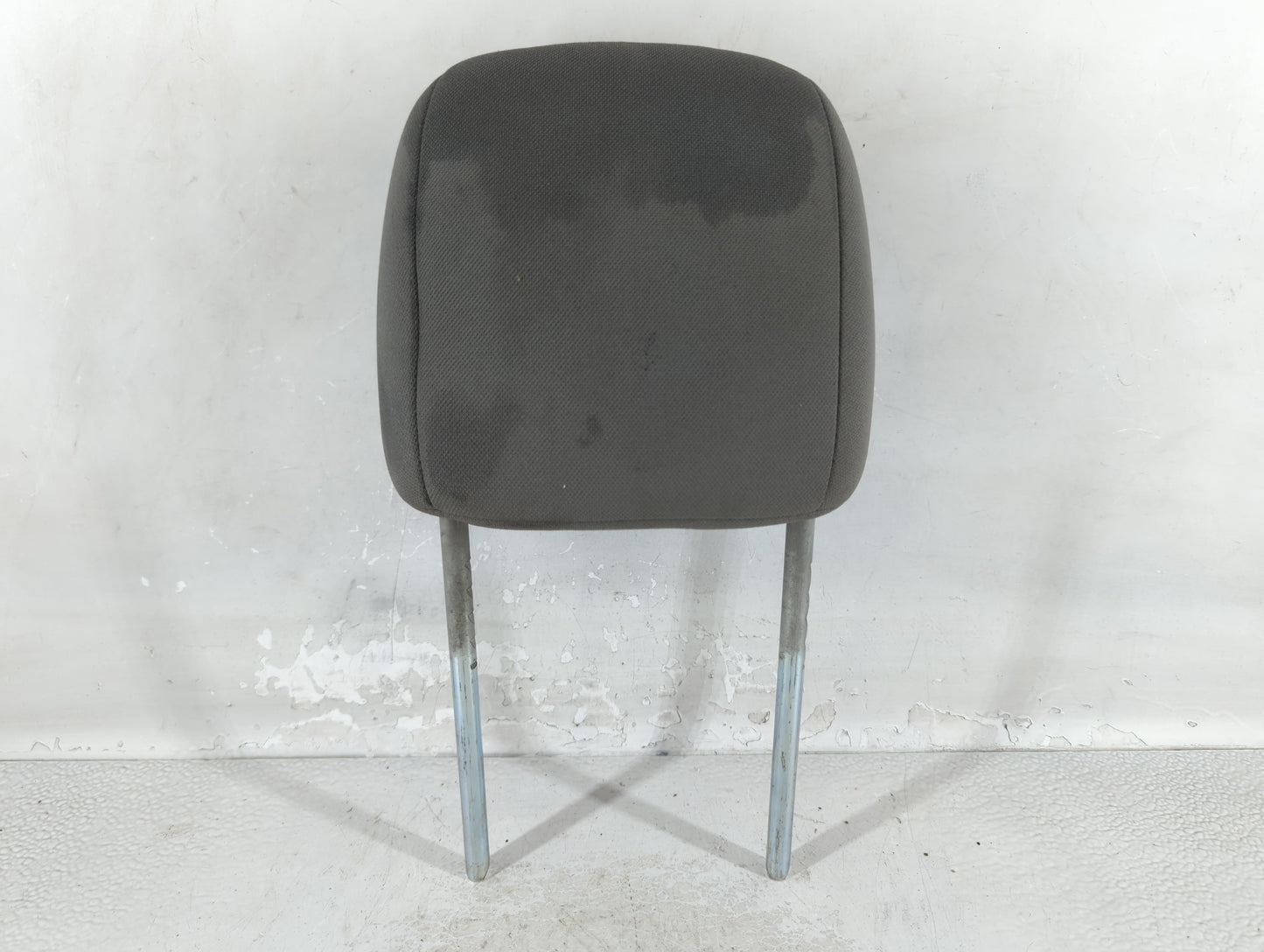 2008 Chrysler Town & Country Headrest Head Rest Front Driver Passenger Seat Fits OEM Used Auto Parts - Oemusedautoparts1.com