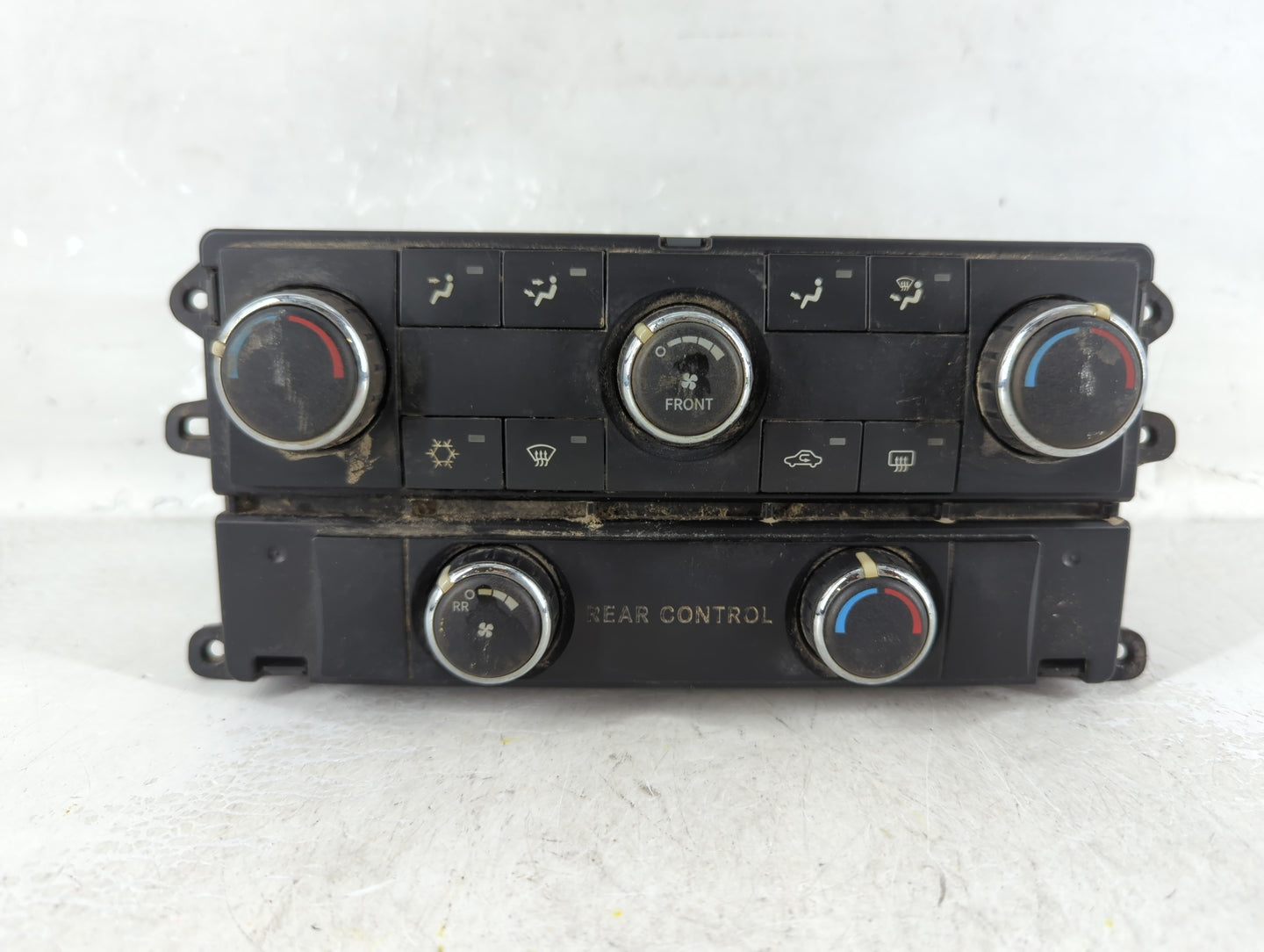 2008 Chrysler Town & Country Climate Control Module Temperature AC/Heater Replacement P/N:P55111805AF Fits OEM Used Auto Par