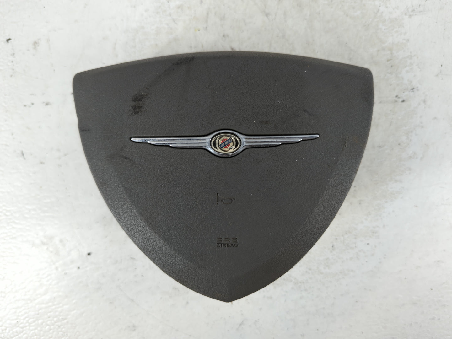 2008 Chrysler Town & Country Air Bag Driver Left Steering Wheel Mounted Fits OEM Used Auto Parts - Oemusedautoparts1.com