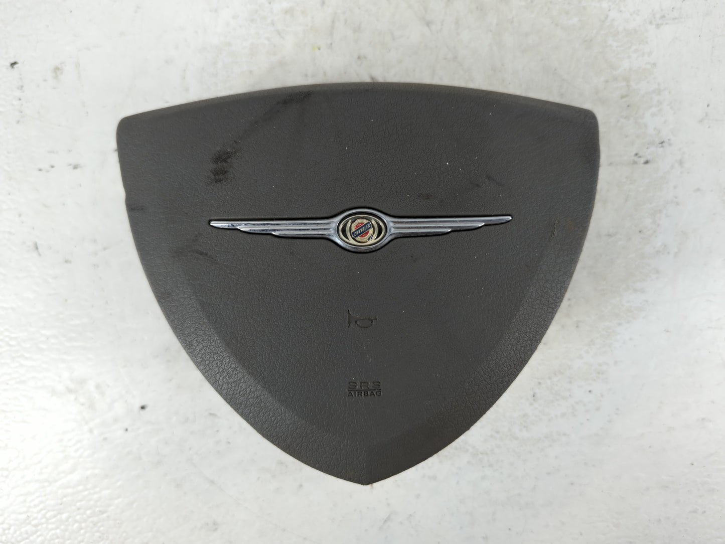 2008 Chrysler Town & Country Air Bag Driver Left Steering Wheel Mounted Fits OEM Used Auto Parts - Oemusedautoparts1.com