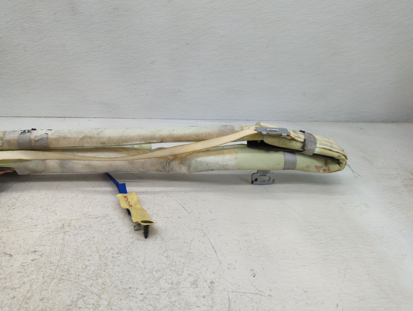 2013-2016 Chrysler Town & Country Passenger Curtain Air Bag Oem - Oemusedautoparts1.com