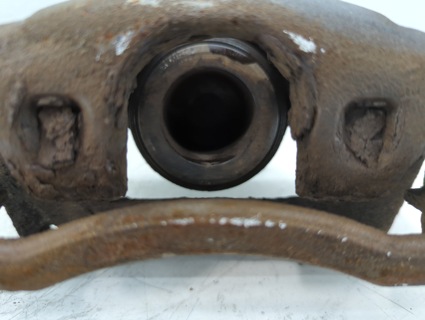 2008-2016 Chrysler Town & Country Front Driver Left Brake Caliper 938352 - Oemusedautoparts1.com