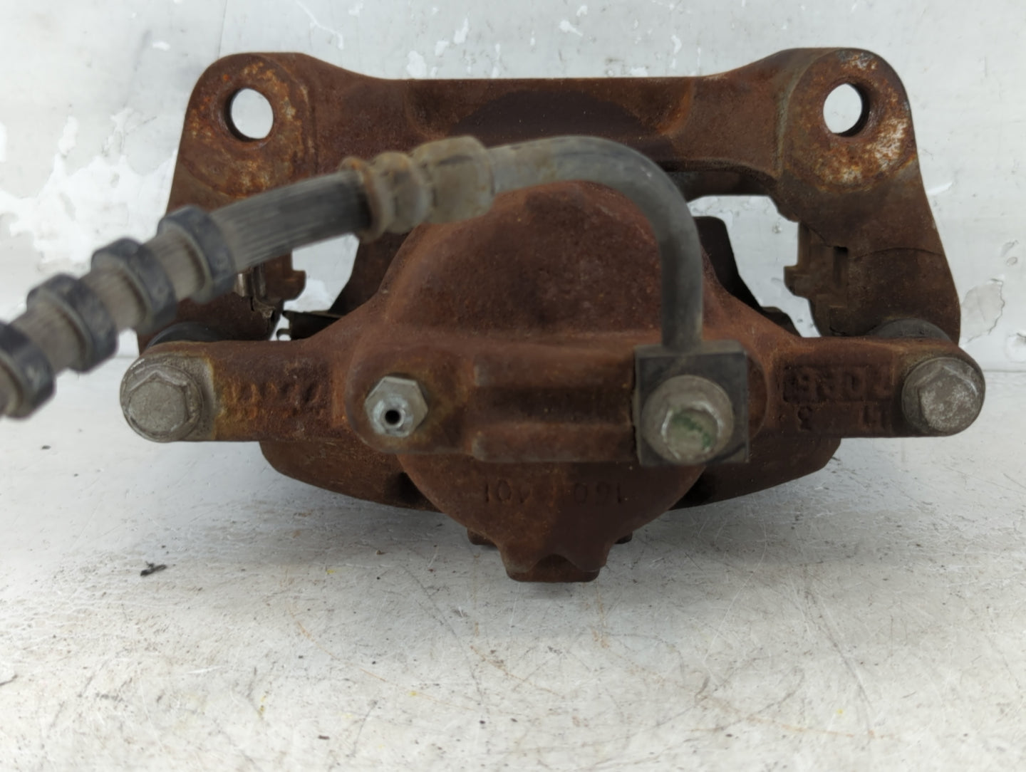 2008-2016 Chrysler Town & Country Front Passenger Right Brake Caliper 938355 - Oemusedautoparts1.com