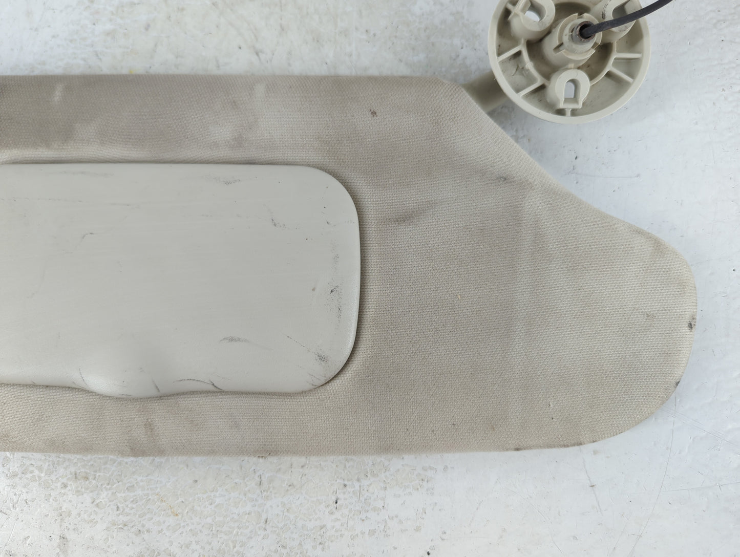 2008-2010 Chrysler Town & Country Sun Visor Shade Replacement Driver Left Mirror Fits Fits 2008 2009 2010 OEM Used Auto Part