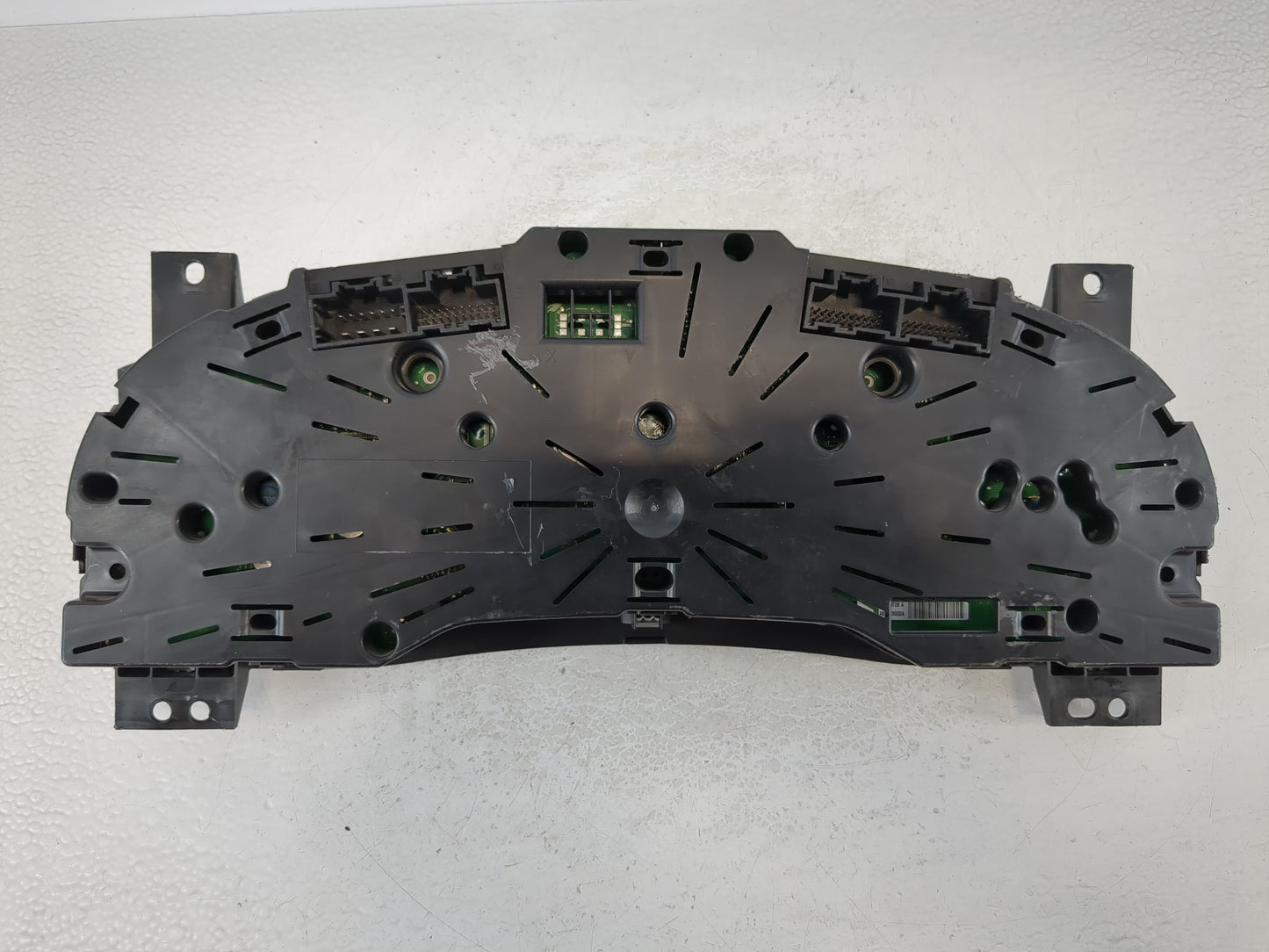 2008 Chrysler Town & Country Instrument Cluster Speedometer Gauges Fits OEM Used Auto Parts - Oemusedautoparts1.com
