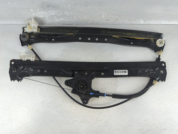 2008 Chrysler Town & Country Used Window Regulator Passenger Front - Oemusedautoparts1.com