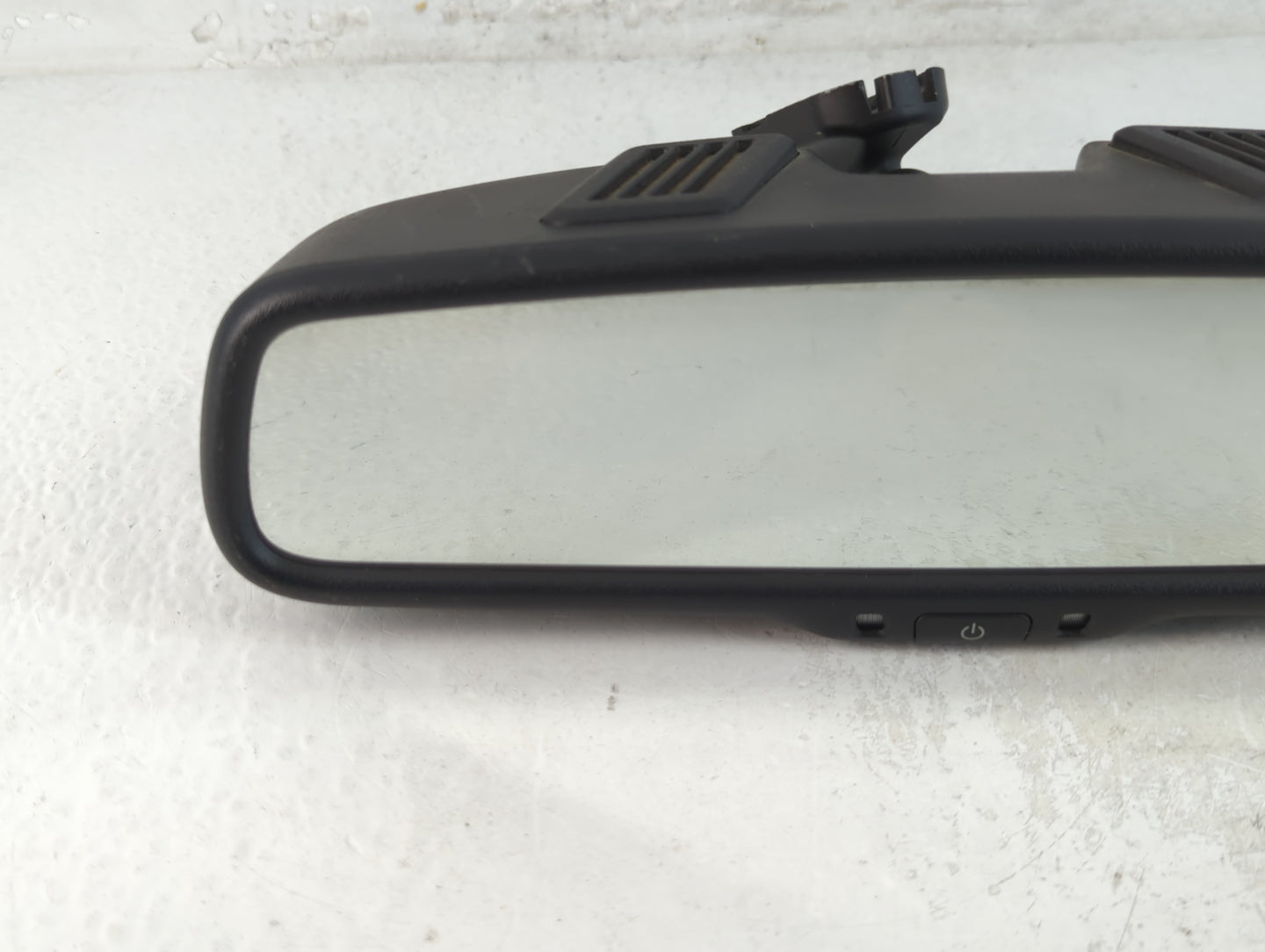 2008 Chrysler Town & Country Interior Rear View Mirror Replacement OEM Fits OEM Used Auto Parts - Oemusedautoparts1.com