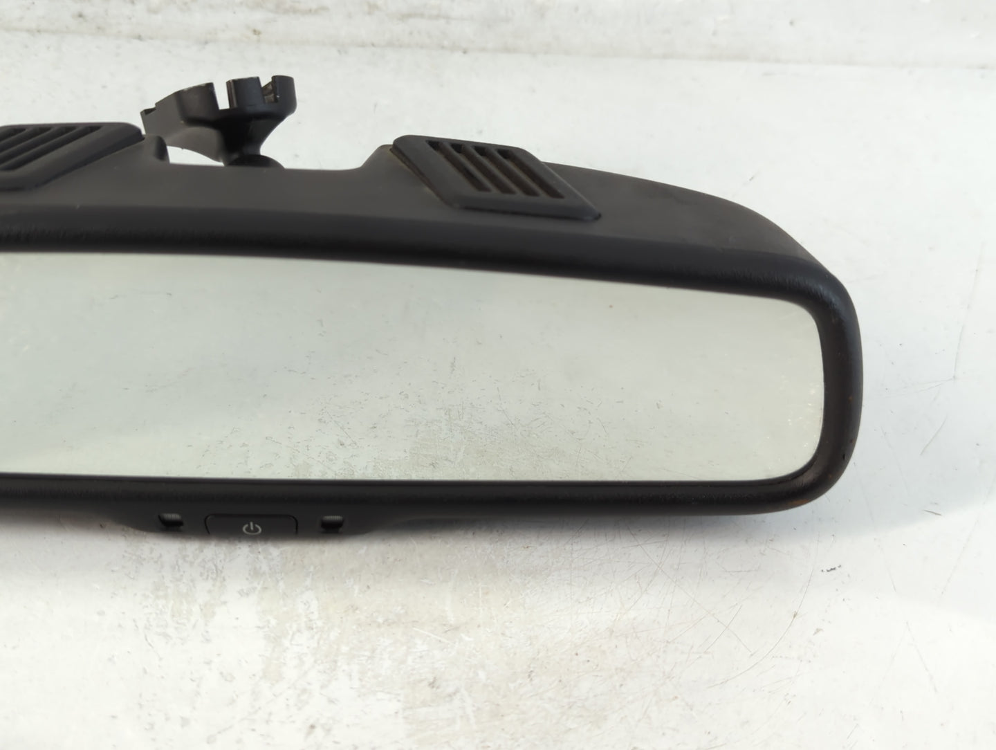 2008 Chrysler Town & Country Interior Rear View Mirror Replacement OEM Fits OEM Used Auto Parts - Oemusedautoparts1.com