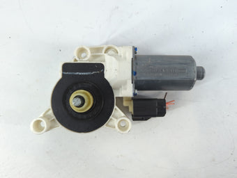 compare product 2008 Chrysler Town & Country Passenger Front Right Power Window Motor