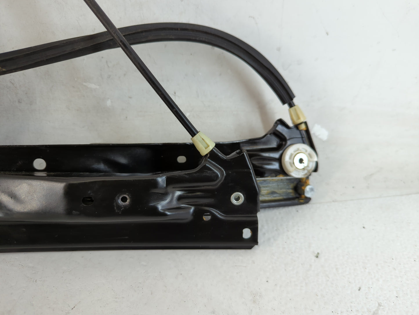 2008-2016 Chrysler Town & Country Driver Left Front Window Regulator 938765 - Oemusedautoparts1.com