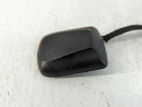 2008 Chrysler Town & Country Radio Antenna Mast 938766 - Oemusedautoparts1.com