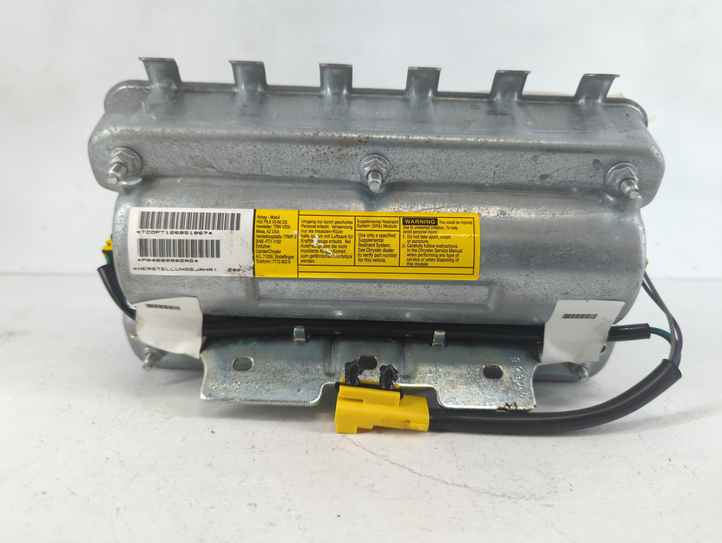 2013-2016 Chrysler Town & Country Air Bag Passenger Right Dashboard OEM P/N:p04680902AG Fits OEM Used Auto Parts - Oemusedau