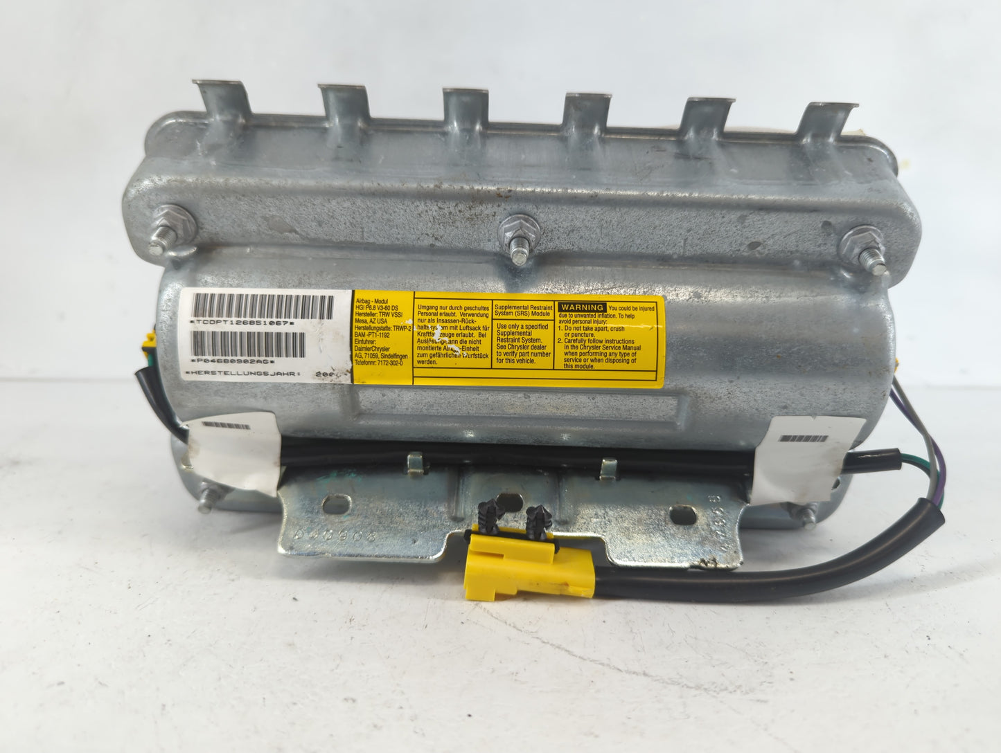 2013-2016 Chrysler Town & Country Air Bag Passenger Right Dashboard OEM P/N:p04680902AG Fits OEM Used Auto Parts - Oemusedau