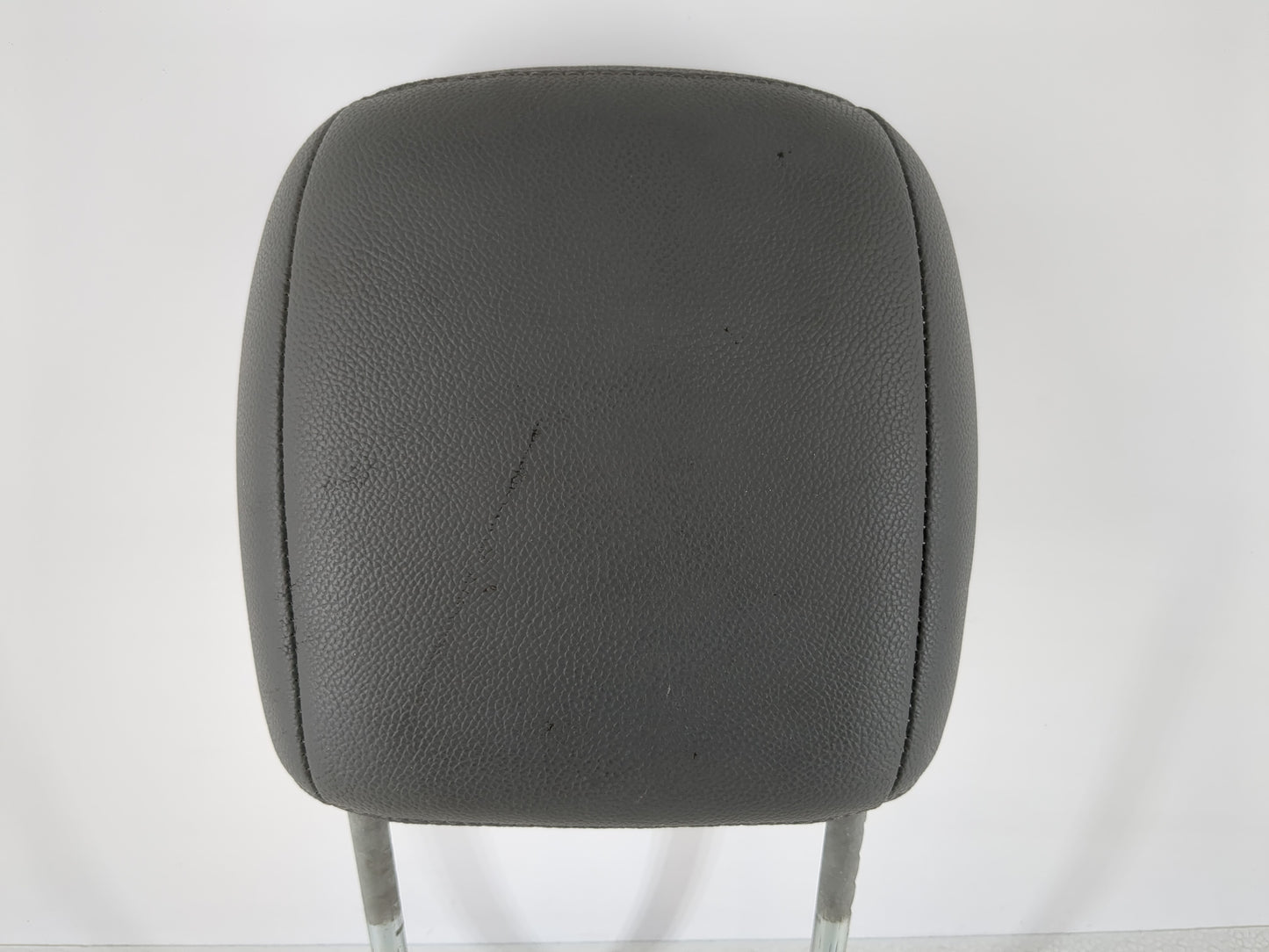 2008 Chrysler Town & Country Headrest Head Rest Front Driver Passenger Seat Fits OEM Used Auto Parts - Oemusedautoparts1.com