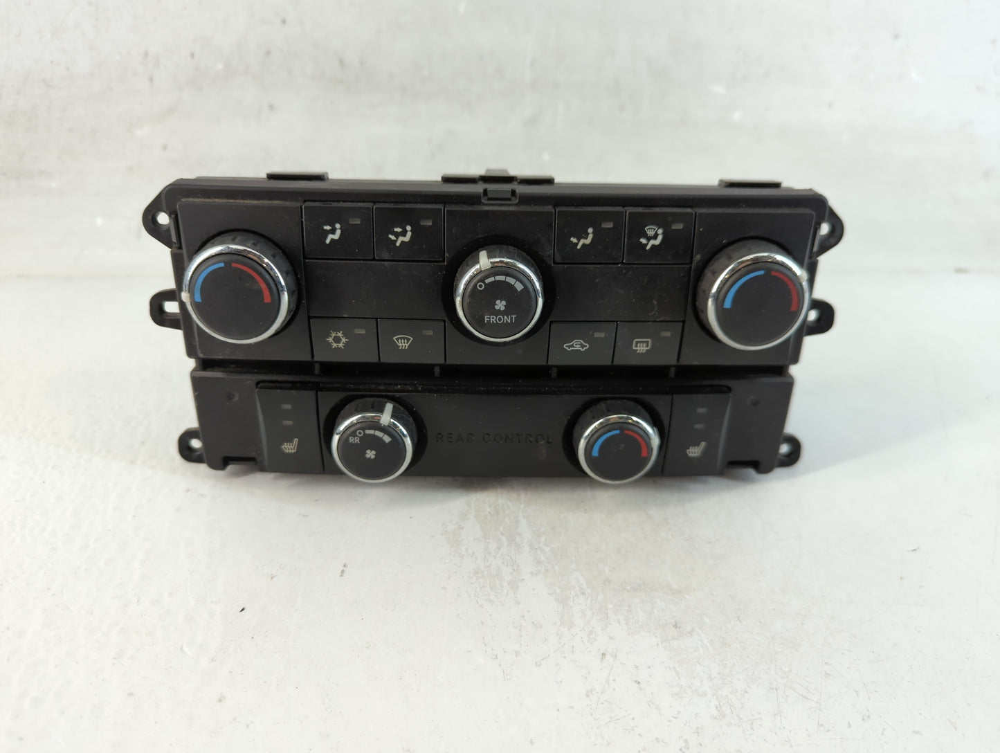 2008 Chrysler Town & Country Climate Control Module Temperature AC/Heater Replacement Fits OEM Used Auto Parts - Oemusedauto