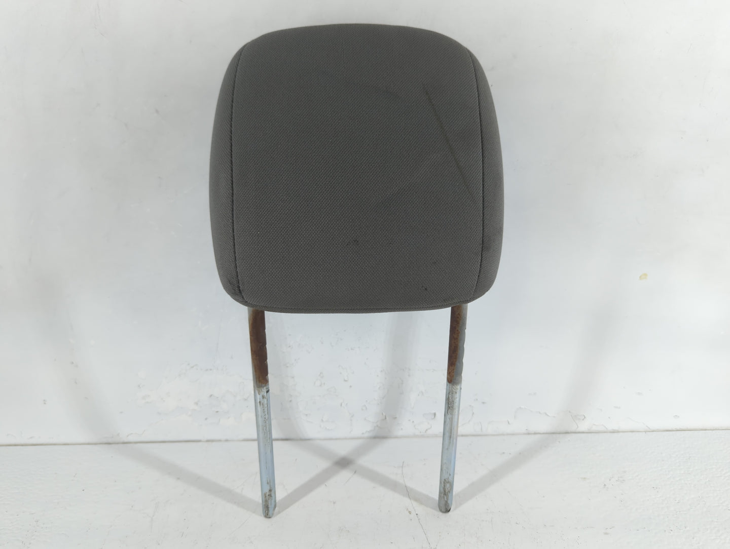 2008 Chrysler Town & Country Headrest Head Rest Front Driver Passenger Seat Fits OEM Used Auto Parts - Oemusedautoparts1.com