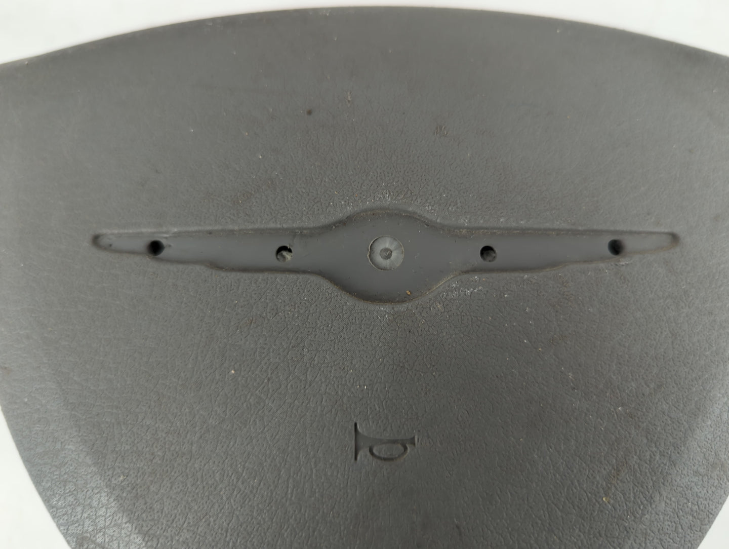 2008 Chrysler Town & Country Air Bag Driver Left Steering Wheel Mounted P/N:TLKL18 2792750, 8R692313 Fits OEM Used Auto Part