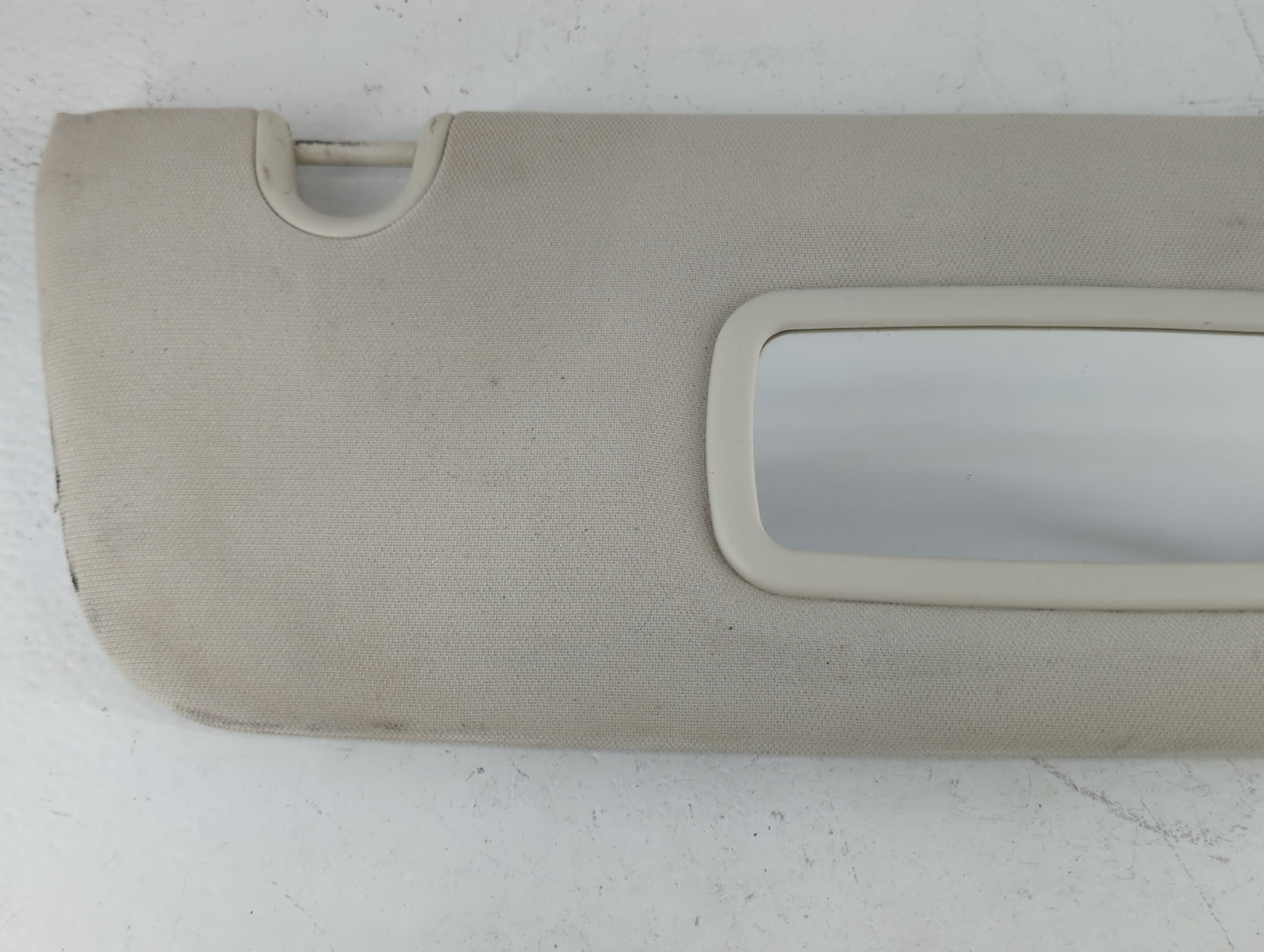 2008-2010 Chrysler Town & Country Sun Visor Shade Replacement Passenger Right Mirror Fits Fits 2008 2009 2010 OEM Used Auto 