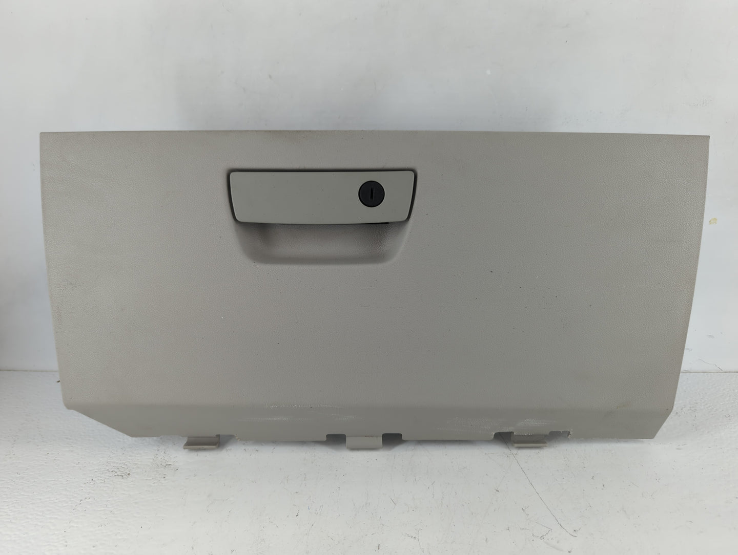 2008 Chrysler Town & Country Passenger Glove Box Door Storage Compartment 938960 - Oemusedautoparts1.com