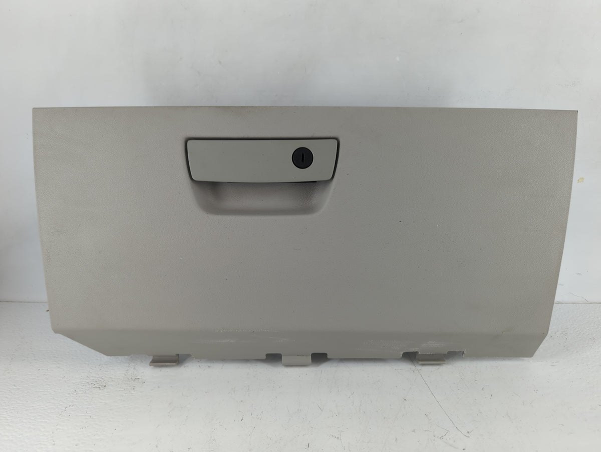 2008 Chrysler Town & Country Passenger Glove Box Door Storage Compartment 938960 - Oemusedautoparts1.com
