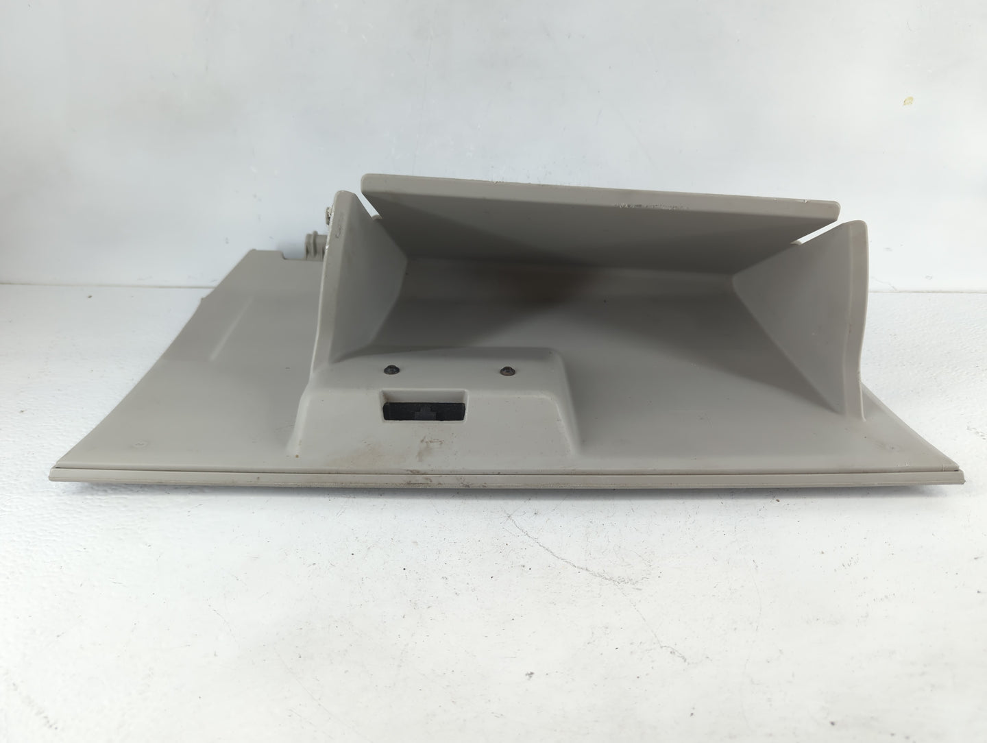 2008 Chrysler Town & Country Passenger Glove Box Door Storage Compartment 938960 - Oemusedautoparts1.com