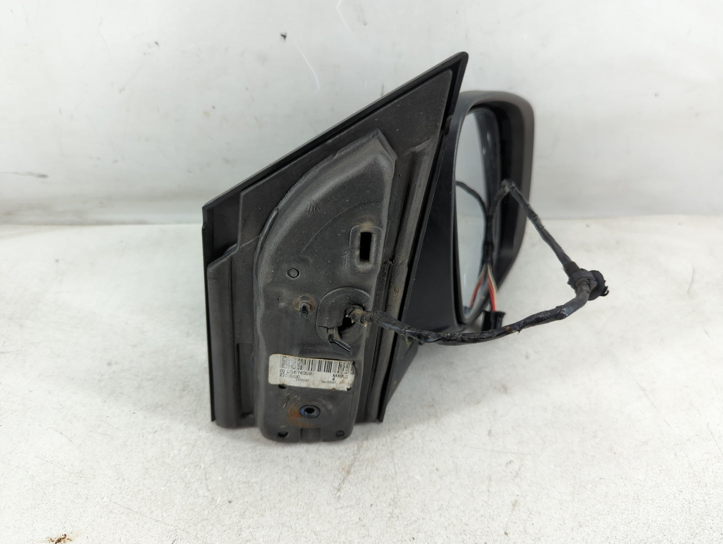 2008 Chrysler Town & Country Driver Left Side View Manual Door Mirror - Oemusedautoparts1.com