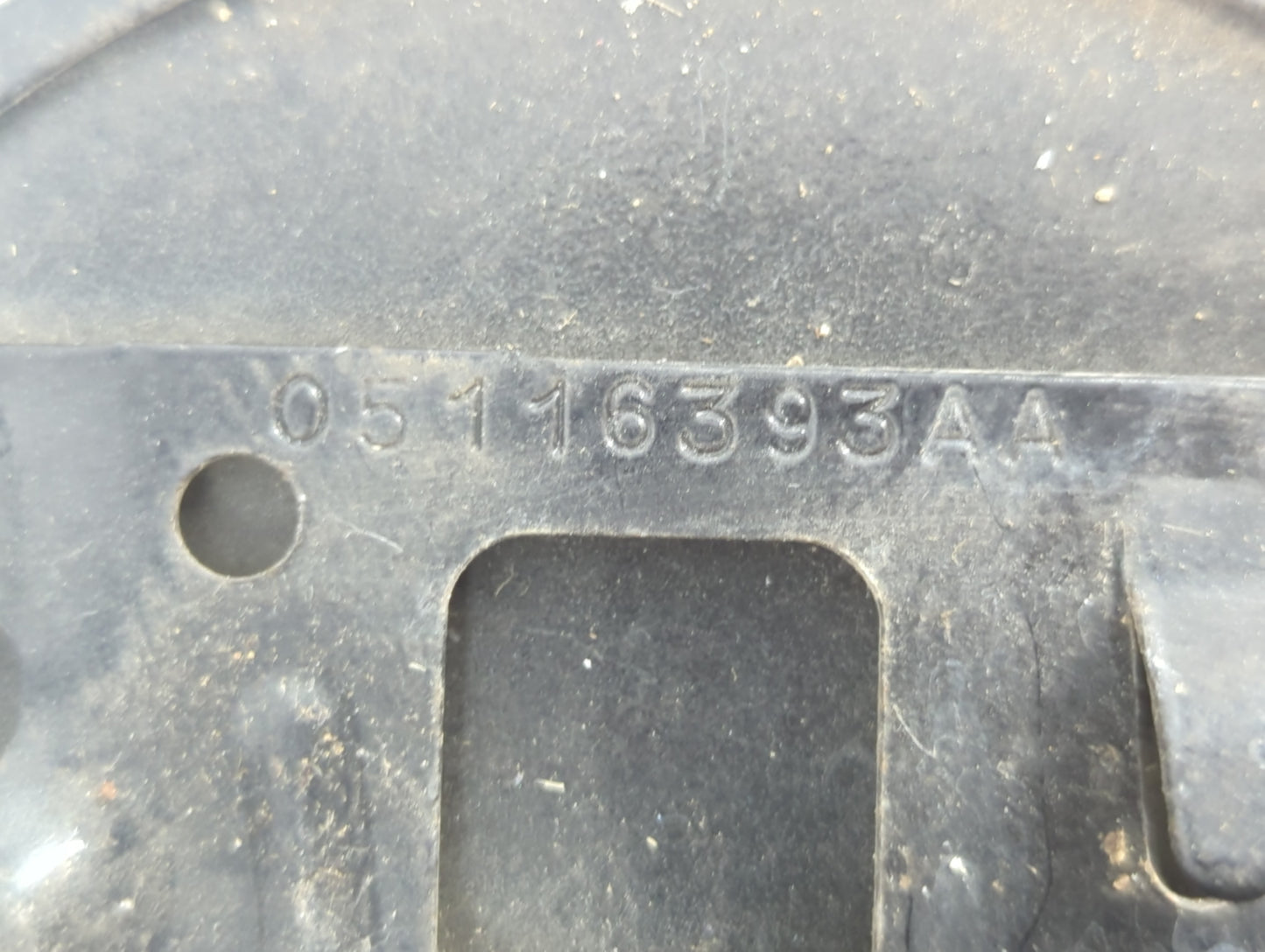 2008 Chrysler Town & Country Fuel Tank Door Lid Gas Tank - Oemusedautoparts1.com