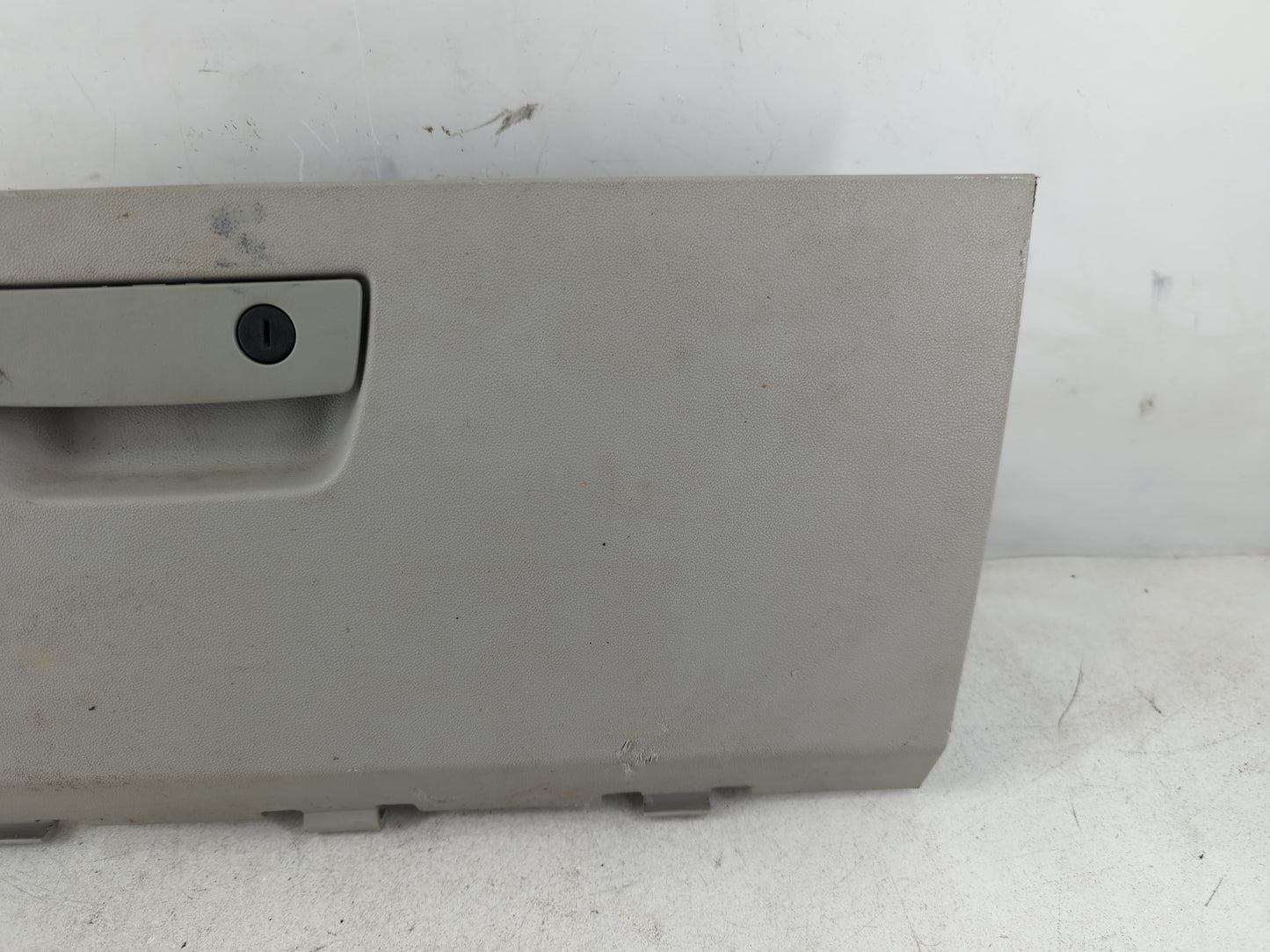 2008 Chrysler Town & Country Passenger Glove Box Door Storage Compartment - Oemusedautoparts1.com